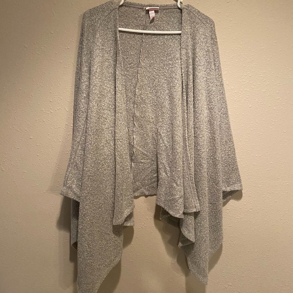 Isabel Maternity Nursing & Pregnancy Poncho